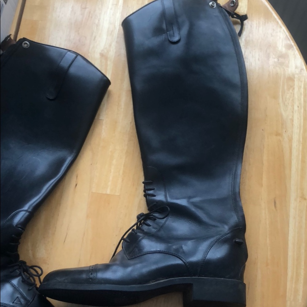 Ariat  field zip boots